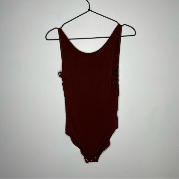 American Eagle AE Essentials Side Lace Up Bodysuit - Picture 1 of 5